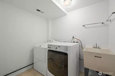 5243 40th Avenue NE, Seattle, WA 98105 - Photo 27