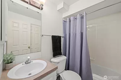 5243 40th Avenue NE, Seattle, WA 98105 - Photo 25