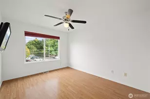 5243 40th Ave NE, Seattle, WA 98105 - Photo 15