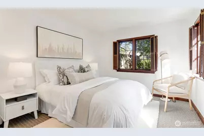 3226 30th Avenue W, Seattle, WA 98199 - Photo 13