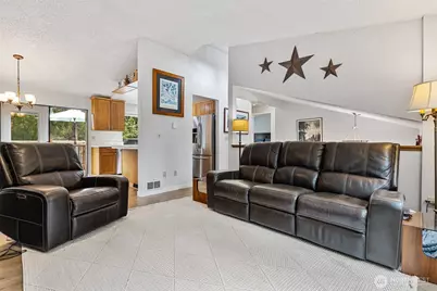 12217 221st Avenue Ct E, Bonney Lake, WA 98391 - Photo 11