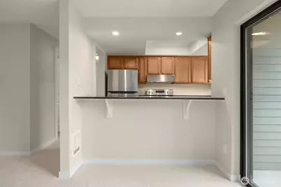 8816 Nesbit Avenue N #104, Seattle, WA 98103 - Photo 9