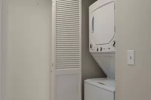 8816 Nesbit Ave N, Seattle, WA 98103 - Photo 13