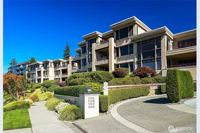 530 Lake Street S #H-101, Kirkland, WA 98033 - Photo 1