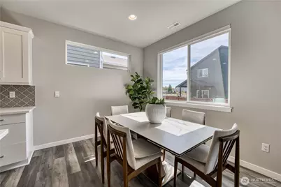2610 179th Place NE, Marysville, WA 98271 - Photo 9