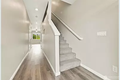 8717 E Gilman Avenue, Arlington, WA 98223 - Photo 5