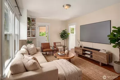 2215 E Aloha Street, Seattle, WA 98112 - Photo 11
