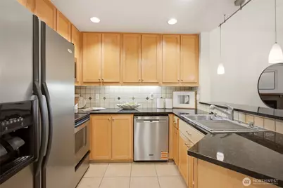 4321 Issaquah-Pine Lake Road SE #407, Sammamish, WA 98075 - Photo 9