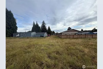 128 Lexington Avenue, Kelso, WA 98626 - Photo 1