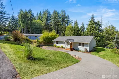 231 E Snowcap Drive, Belfair, WA 98528 - Photo 1