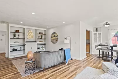 1110 25th Street SE, Puyallup, WA 98372 - Photo 11