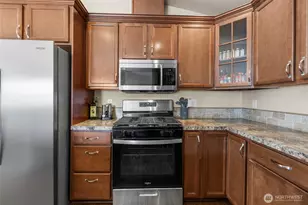 4997 Sunset Park Pl, Ferndale, WA 98248 - Photo 13