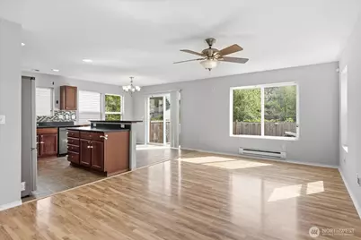 10416 24th Street SE, Lake Stevens, WA 98258 - Photo 5