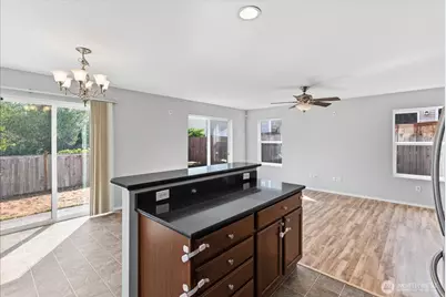 10416 24th Street SE, Lake Stevens, WA 98258 - Photo 11