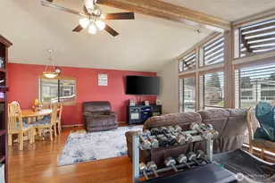 5216 Yakima Ln SE, Lacey, WA 98503 - Photo 9