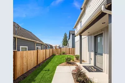 2402 Cleveland Avenue #C, Everett, WA 98201 - Photo 5