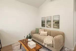 2402 Cleveland Ave, Everett, WA 98201 - Photo 17
