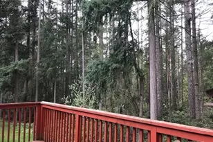 1585 NW Palmer Ln, Bremerton, WA 98311 - Photo 17