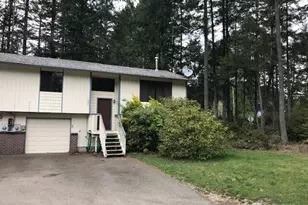 1585 NW Palmer Ln, Bremerton, WA 98311 - Photo 1