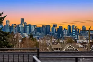 4406 1st Ave NE, Seattle, WA 98105 - Photo 19