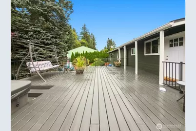19607 136th Place SE, Renton, WA 98058 - Photo 21