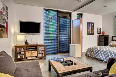 1111 E Pike Street #204, Seattle, WA 98122 - Photo 3