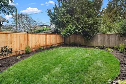 2615 NE 87th Street, Seattle, WA 98115 - Photo 33