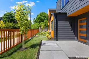 3934 S Angeline St, Seattle, WA 98118 - Photo 27
