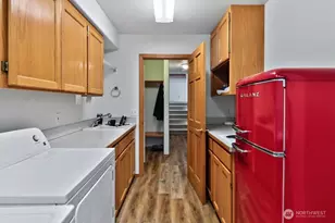 624 S Evans Ave, Port Angeles, WA 98363 - Photo 33
