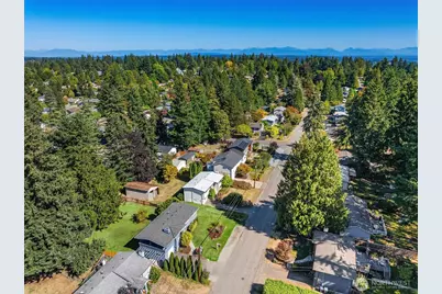 8610 NE 137th Street, Kirkland, WA 98034 - Photo 27