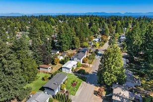 8610 NE 137th St, Kirkland, WA 98034 - Photo 27
