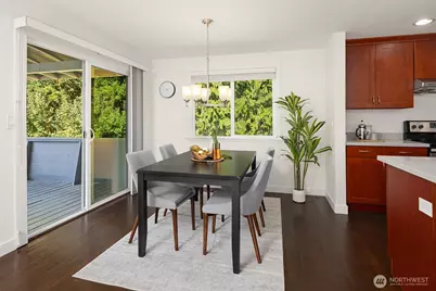 8610 NE 137th Street, Kirkland, WA 98034 - Photo 9
