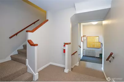 4405 SW Alaska Street #304, Seattle, WA 98116 - Photo 7