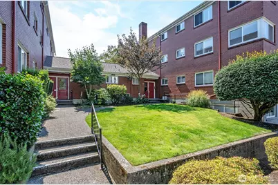4405 SW Alaska Street #304, Seattle, WA 98116 - Photo 1