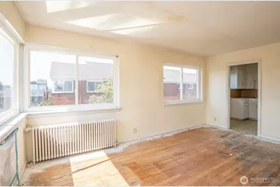 4405 SW Alaska Street #304, Seattle, WA 98116 - Photo 13