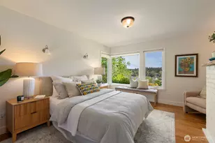 5930 Rose Loop NE, Bainbridge Island, WA 98110 - Photo 25