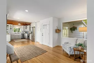 5930 Rose Loop NE, Bainbridge Island, WA 98110 - Photo 17