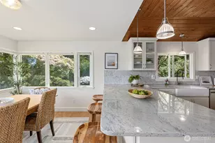 5930 Rose Loop NE, Bainbridge Island, WA 98110 - Photo 13