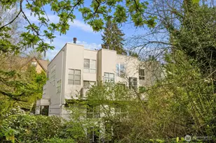 10237 SE 3rd St, Bellevue, WA 98004 - Photo 3