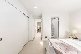 10237 SE 3rd St, Bellevue, WA 98004 - Photo 21