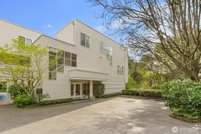 10237 SE 3rd Street #5, Bellevue, WA 98004 - Photo 1