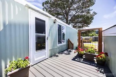 2400 Donovan Avenue #35, Bellingham, WA 98225 - Photo 3