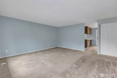 18759 130th Avenue SE, Renton, WA 98058 - Photo 3