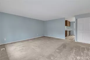 18759 130th Ave SE, Renton, WA 98058 - Photo 3