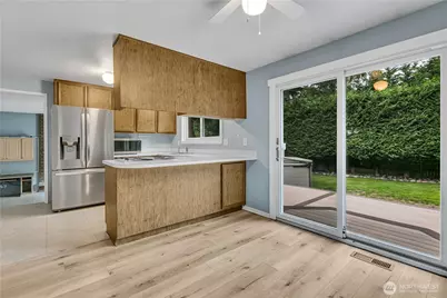 18759 130th Avenue SE, Renton, WA 98058 - Photo 7
