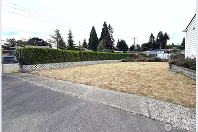 11829 76 Avenue S, Seattle, WA 98178 - Photo 33