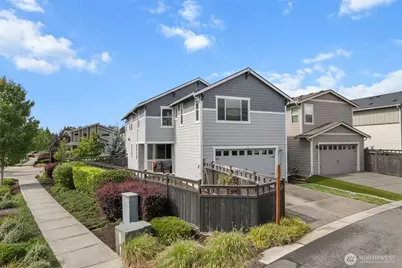 32898 Pine Avenue SE, Black Diamond, WA 98010 - Photo 1