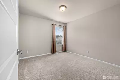 32898 Pine Avenue SE, Black Diamond, WA 98010 - Photo 13