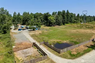 14609 246th St E, Graham, WA 98338 - Photo 3