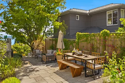 1129 37th Avenue, Seattle, WA 98122 - Photo 35